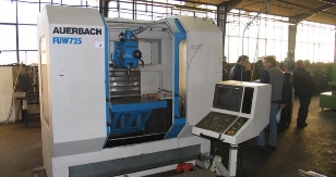 CNC universal tool milling machine make AUERBACH type FUW 725