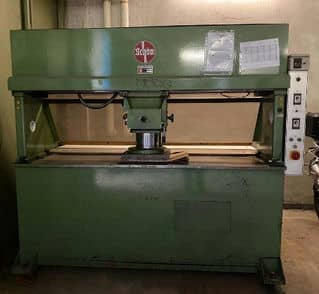 Schön  Cie 7072 S hydraulic press