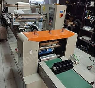 Horizontal Packaging Machine with 30 cm Jaws