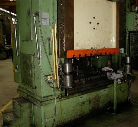 Deep drawing press - hydraulics LVD EMF-OH 300 SP